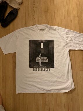 Justin Bieber Troubadour LA Merch 4/4